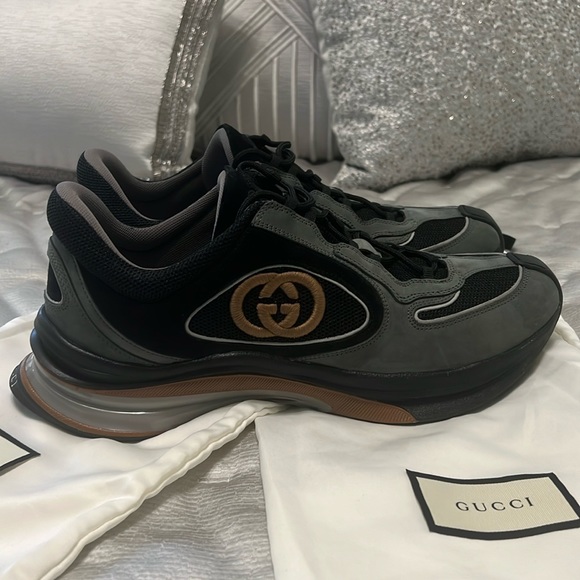 Men’s Gucci Run Sneaker 2023 size 10 - Picture 13 of 15